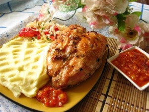 Фото рецепта «Куриные грудки, запеченные с розмарином и чесноком»