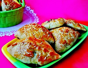 Фото рецепта «Пирожки со свининой и картофелем»