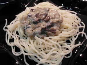 Фото рецепта «Быстрый грибной соус к спагетти»