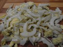 Пошаговое фото рецепта «Салат из морепродуктов с красной икрой»