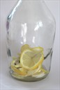 Пошаговое фото рецепта «Уксус фруктовый с чесноком, лимоном и горьким перцем»