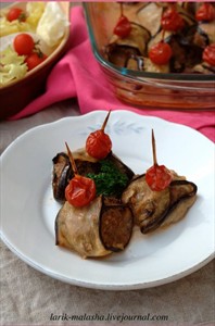 Фото рецепта «Рулетики из баклажанов с мясной начинкой»