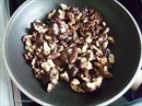Пошаговое фото рецепта «Слоеные корзиночки с творожно-ореховой начинкой»