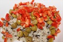 Пошаговое фото рецепта «Салат с диким рисом и оливками»