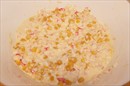 Пошаговое фото рецепта «Песочный пирог с крабовыми палочками»