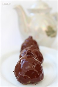 Фото рецепта «Арабские трюфели или Инжир с грецкими орехами в шоколаде»