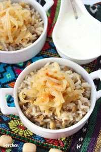 Фото рецепта «Мджеддара или Рис с чечевицей и обжаренным луком»