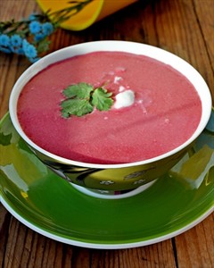 Фото рецепта «Холодный кокосовый суп со свеклй»
