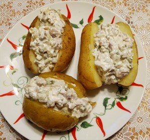 Фото рецепта «Печеный картофель с селедочным соусом»